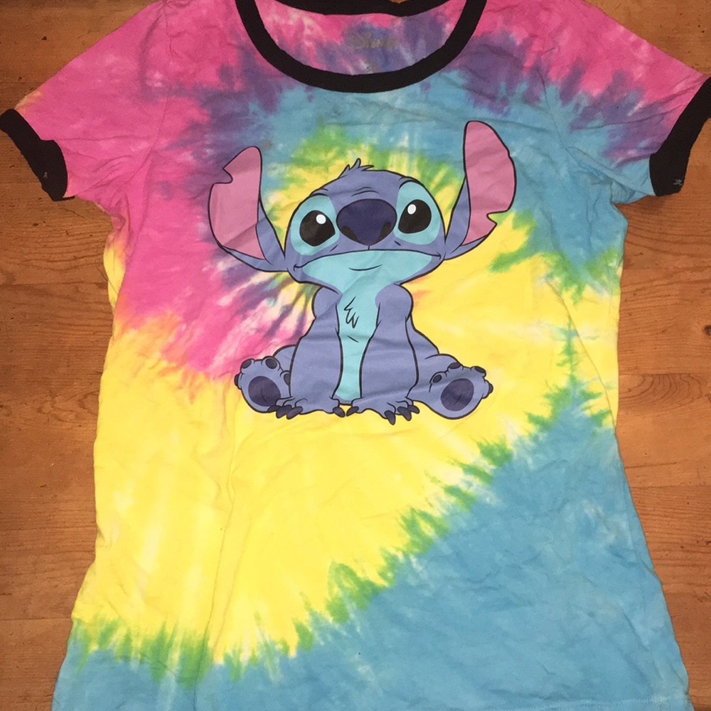“Stitch” tie dye tee